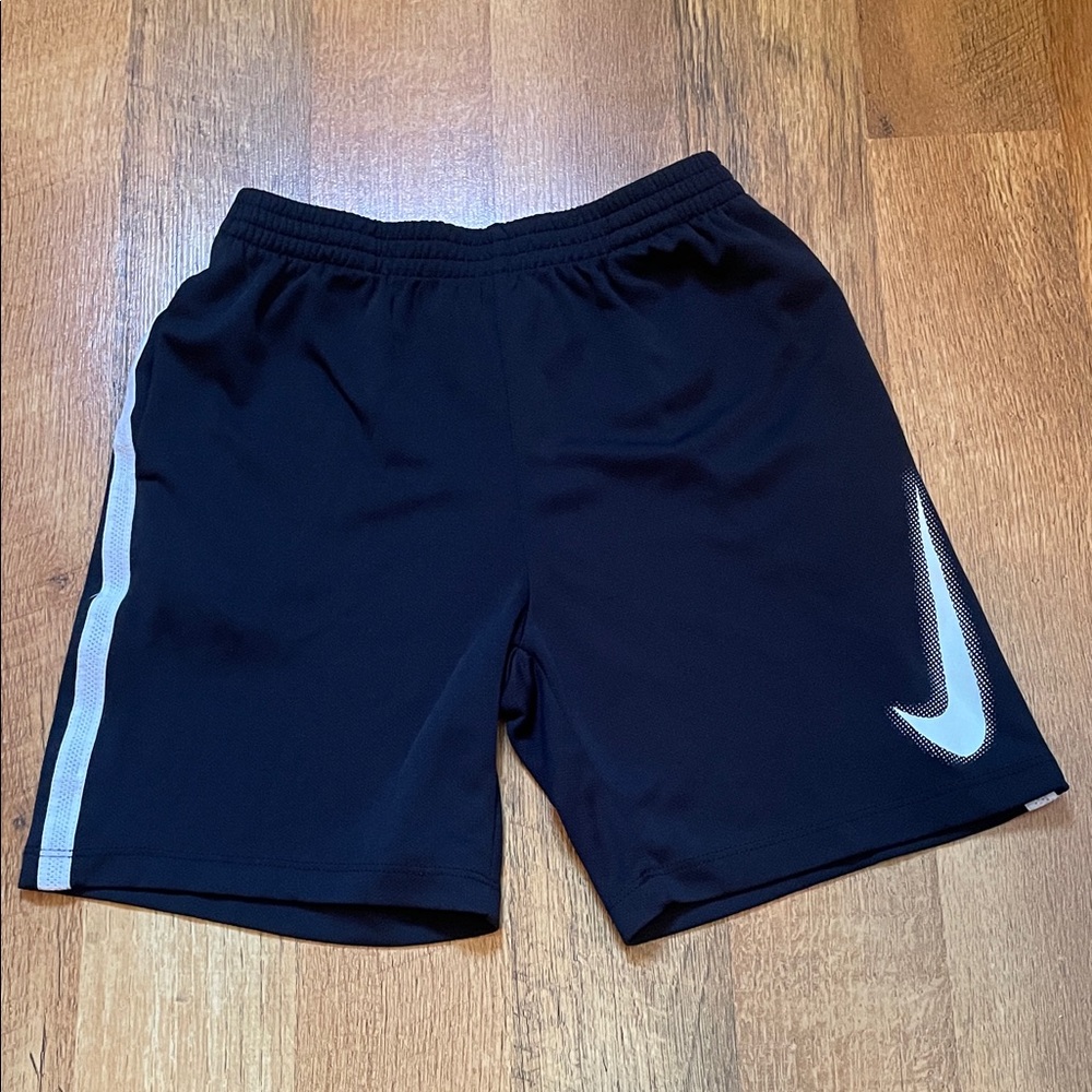 Nike Boy 🖤 Size 7 Black Shorts with White Logo Accent